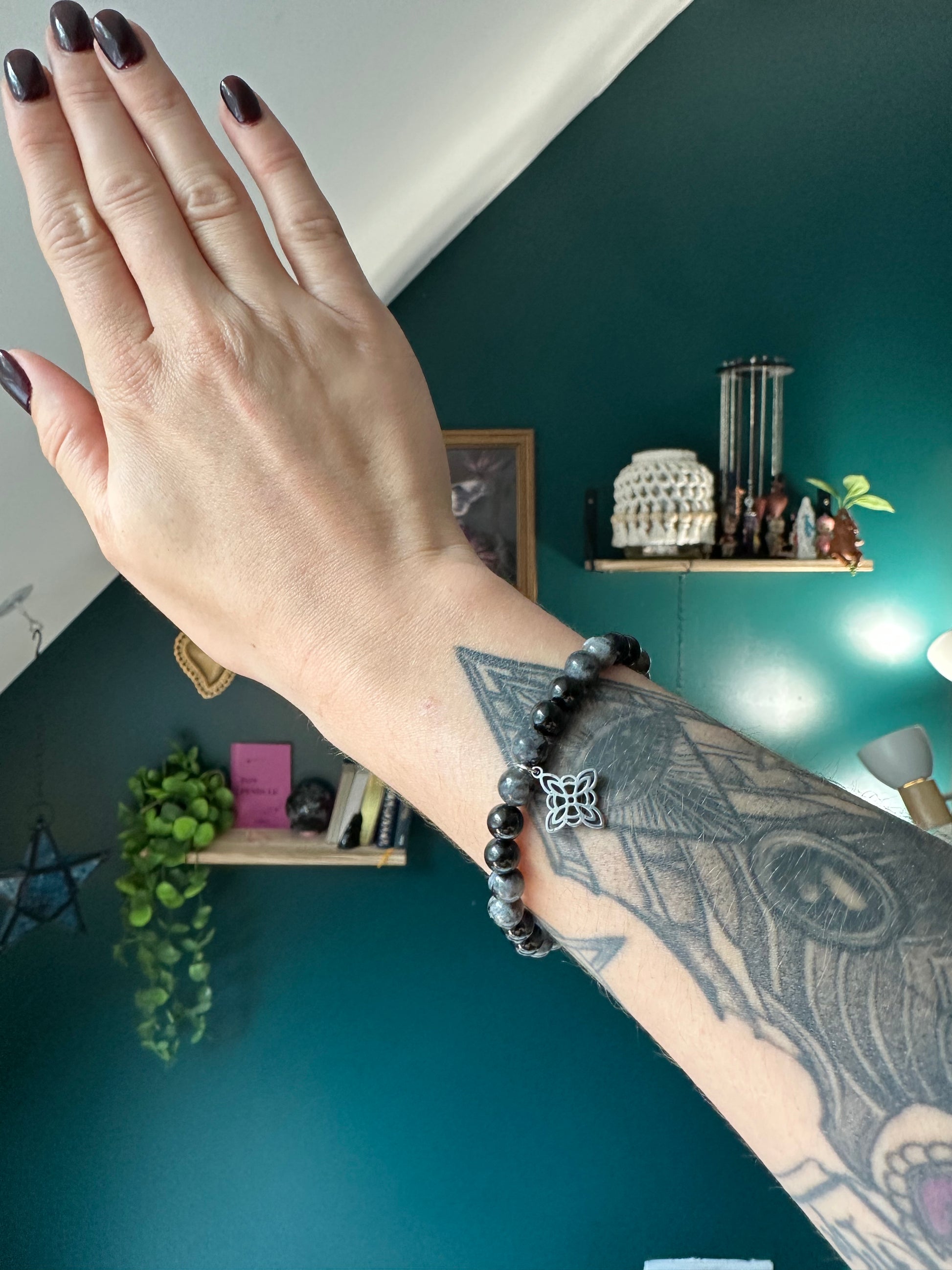 Bracelet clarté & protection mentale - Spinelle Noire & Larvikite - Nœud de sorcière
