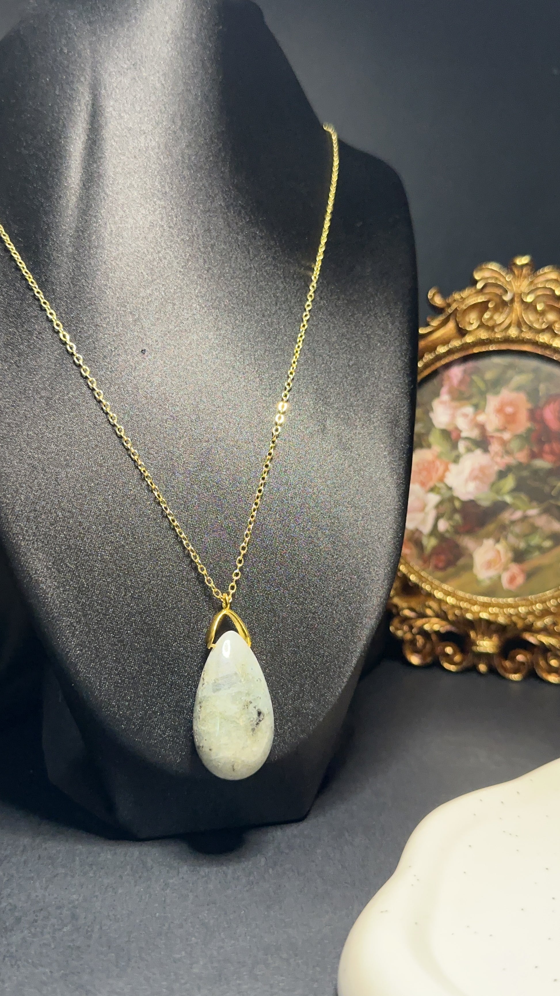Collier goutte Labradorite - Parler aisément, bouclier & puissance