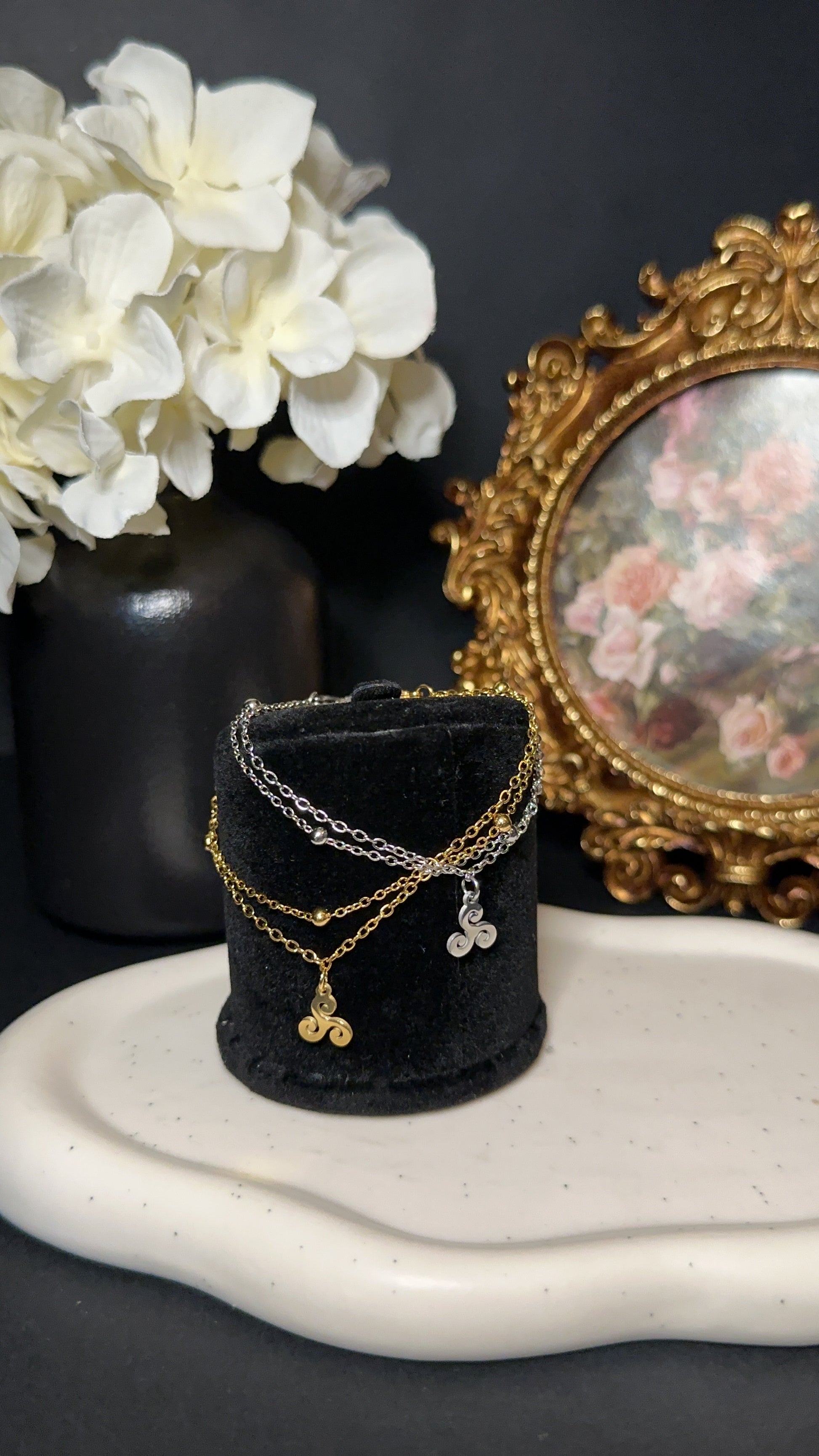 Bracelet maillé Triskèle – Mouvement, évolution & harmonie