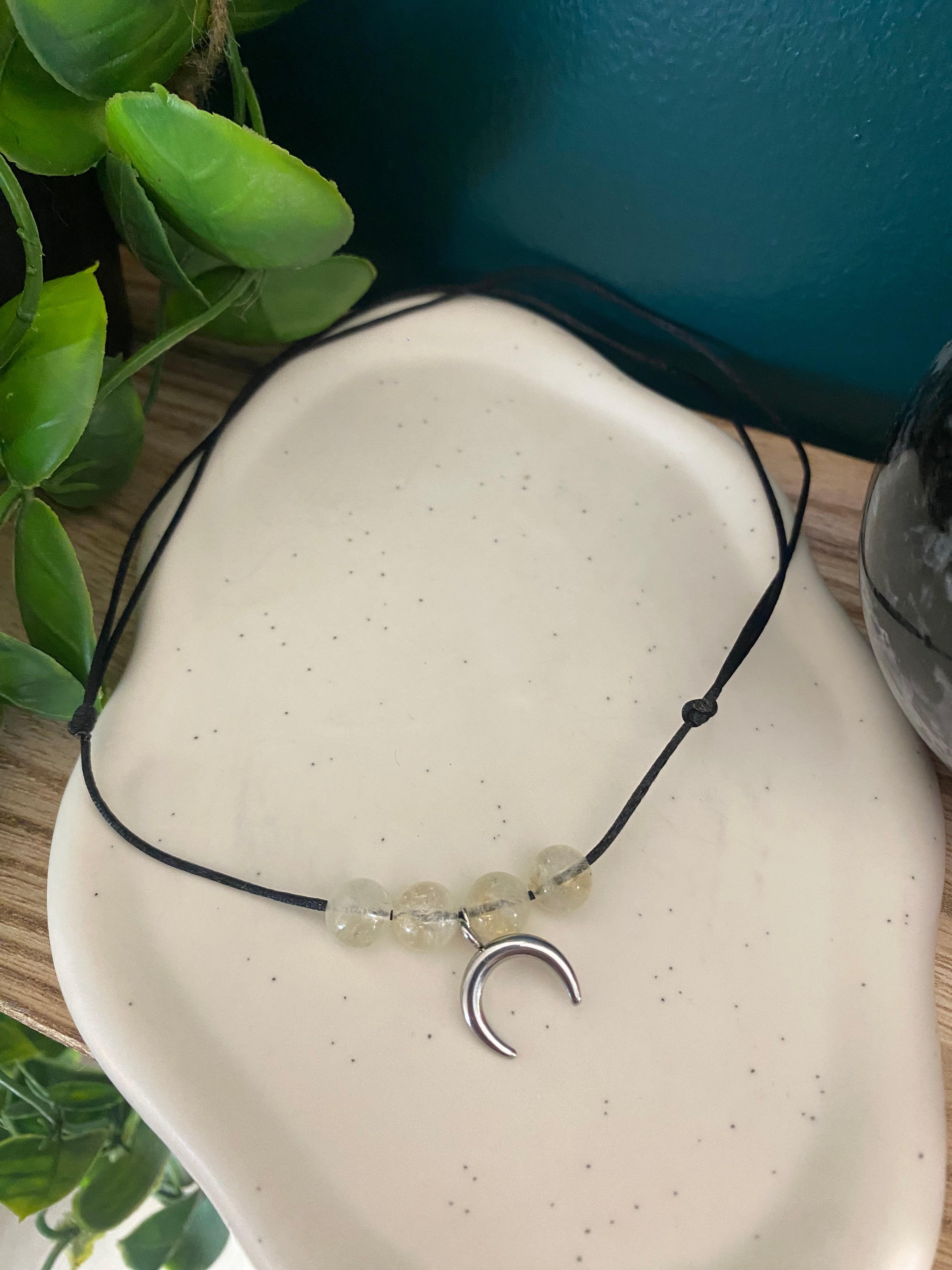 Collier "Rayonnement Lunaire" – Citrine & Lunule