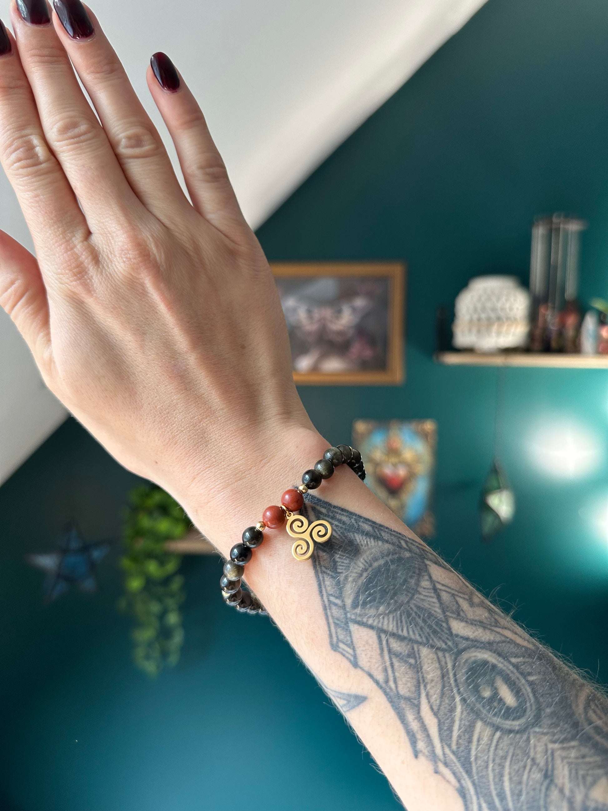 Bracelet protection & libération - Obsidienne Dorée & Jaspe Rouge - Triskel sacré