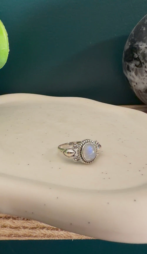 Bague Argent & Pierre de Lune - Feminité & connexion