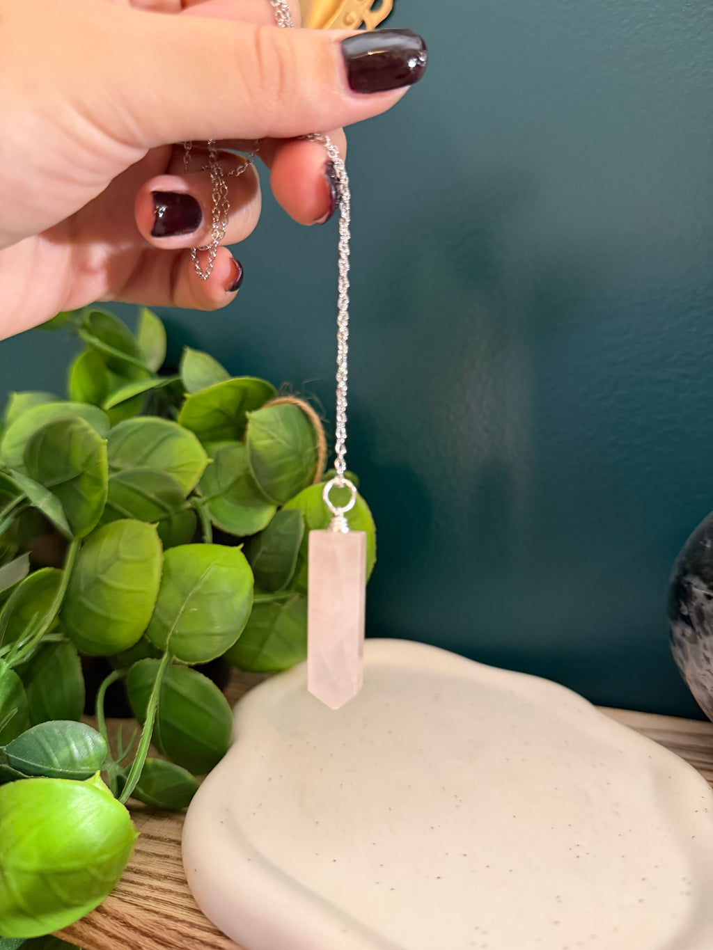 Collier pointe de quartz rose - Amour & douceur