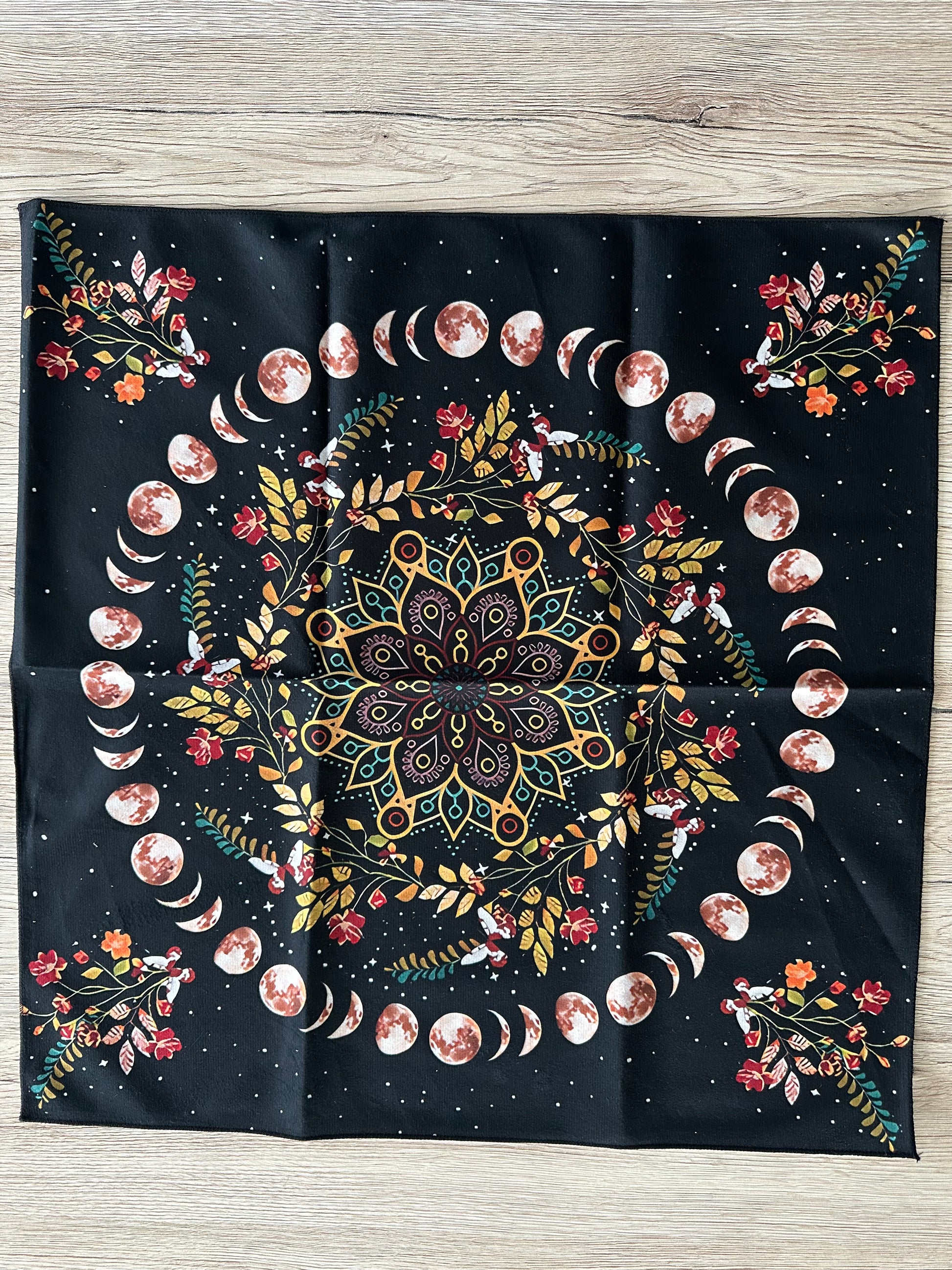 Tapis de divination "Floraison"