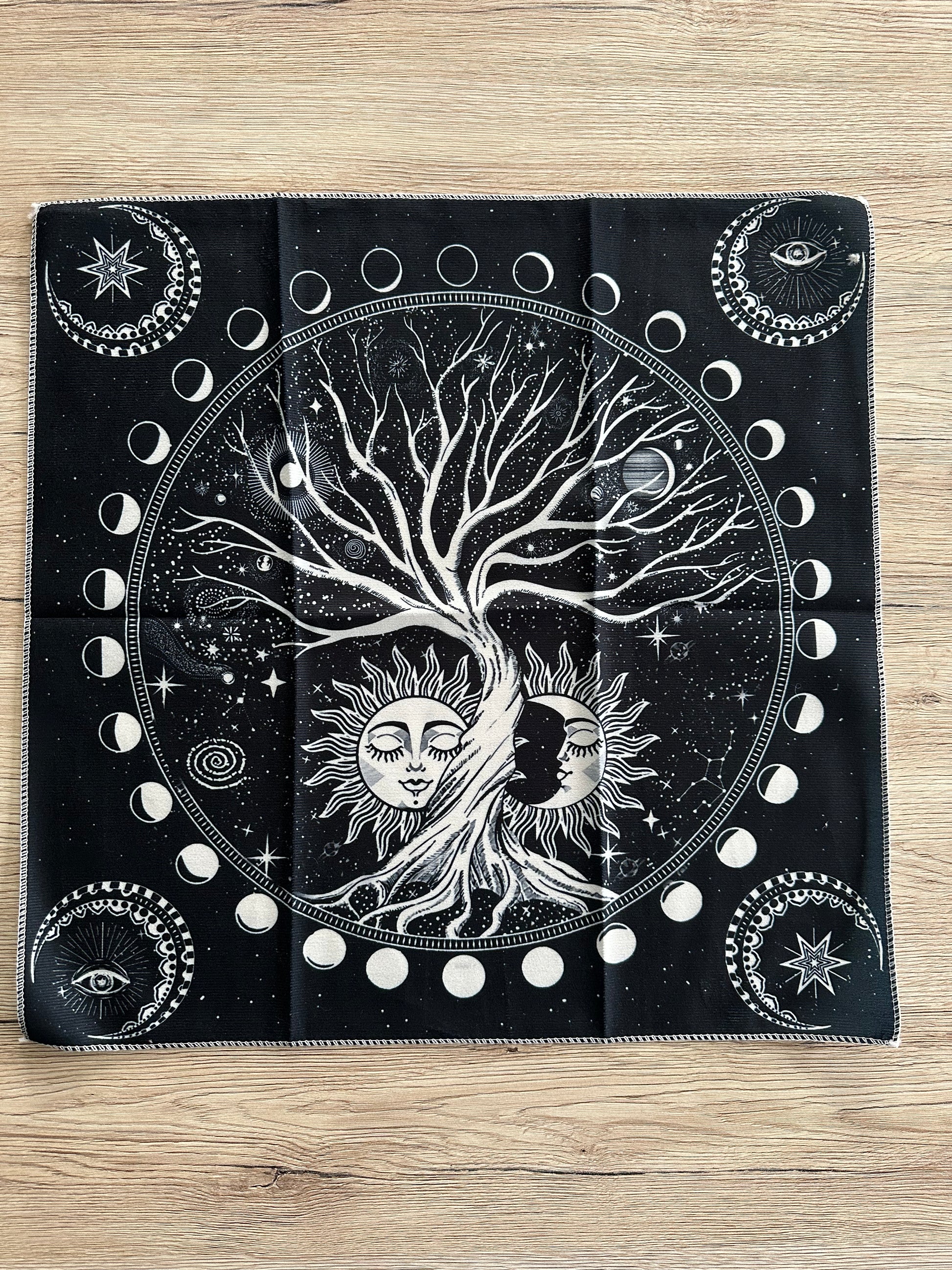 Tapis de divination "Arbre astrale"