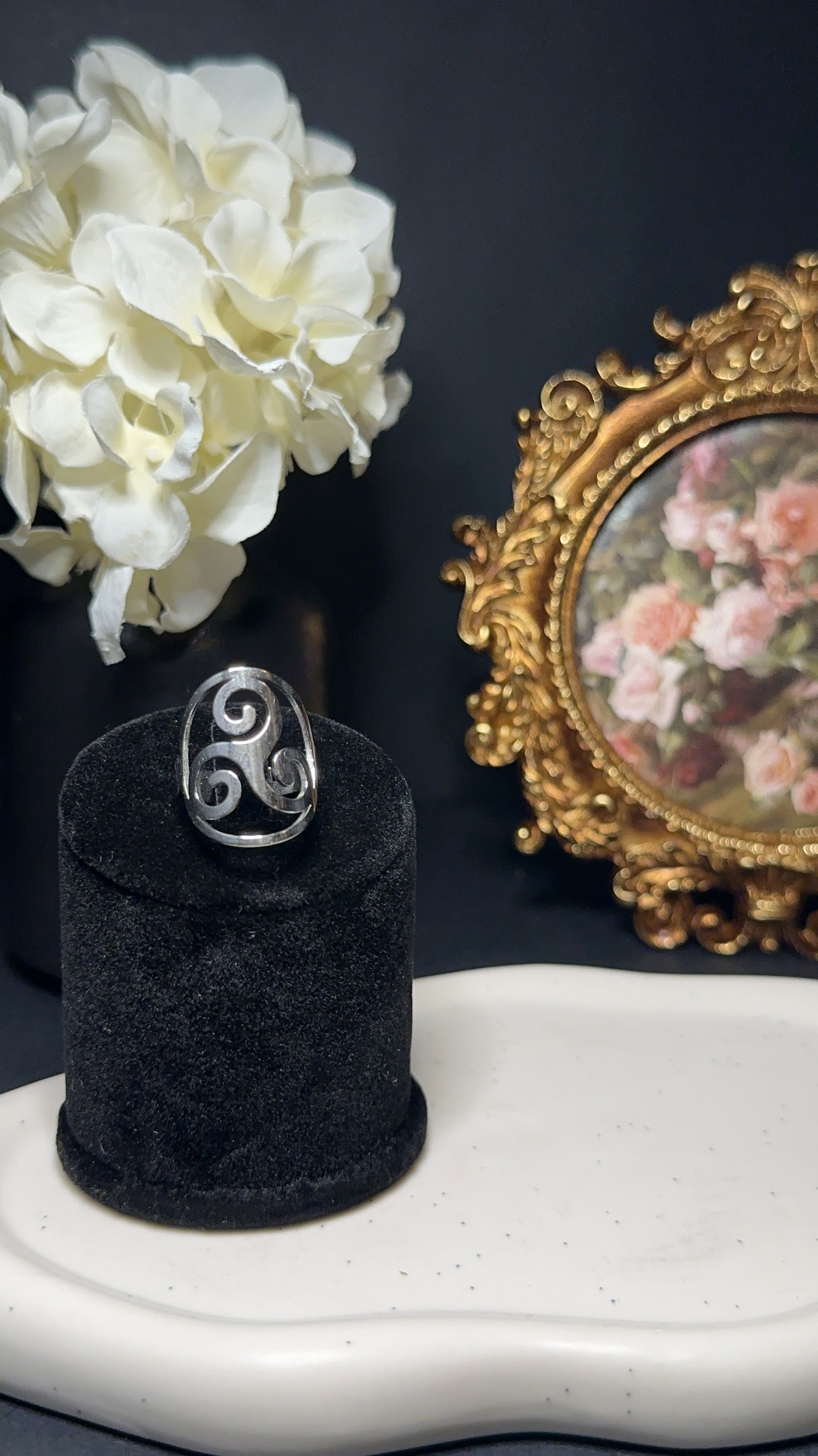 Bague triskèle de l'univers - Changement, évolution & développement