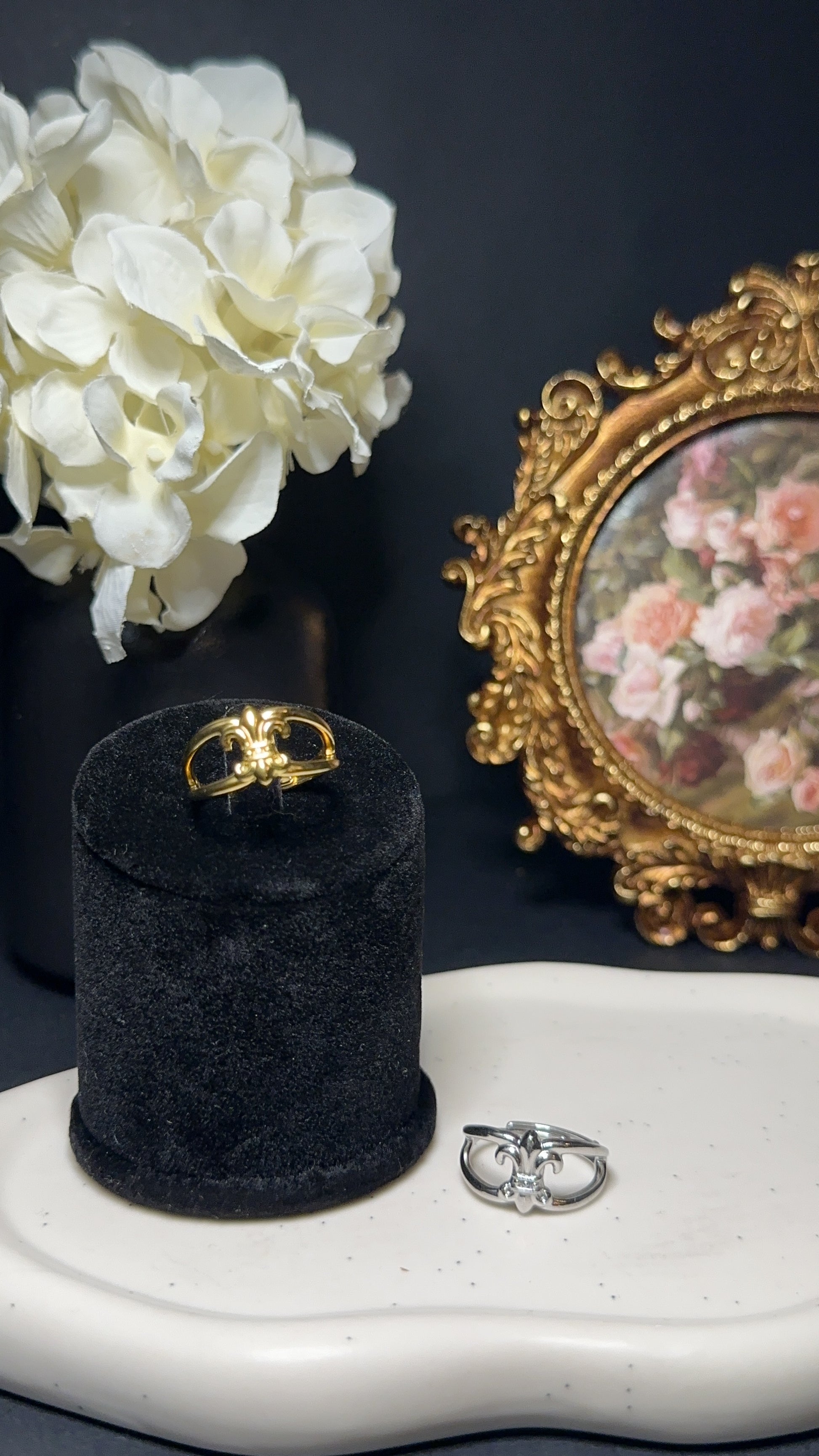 Bague "Fleur de lys"