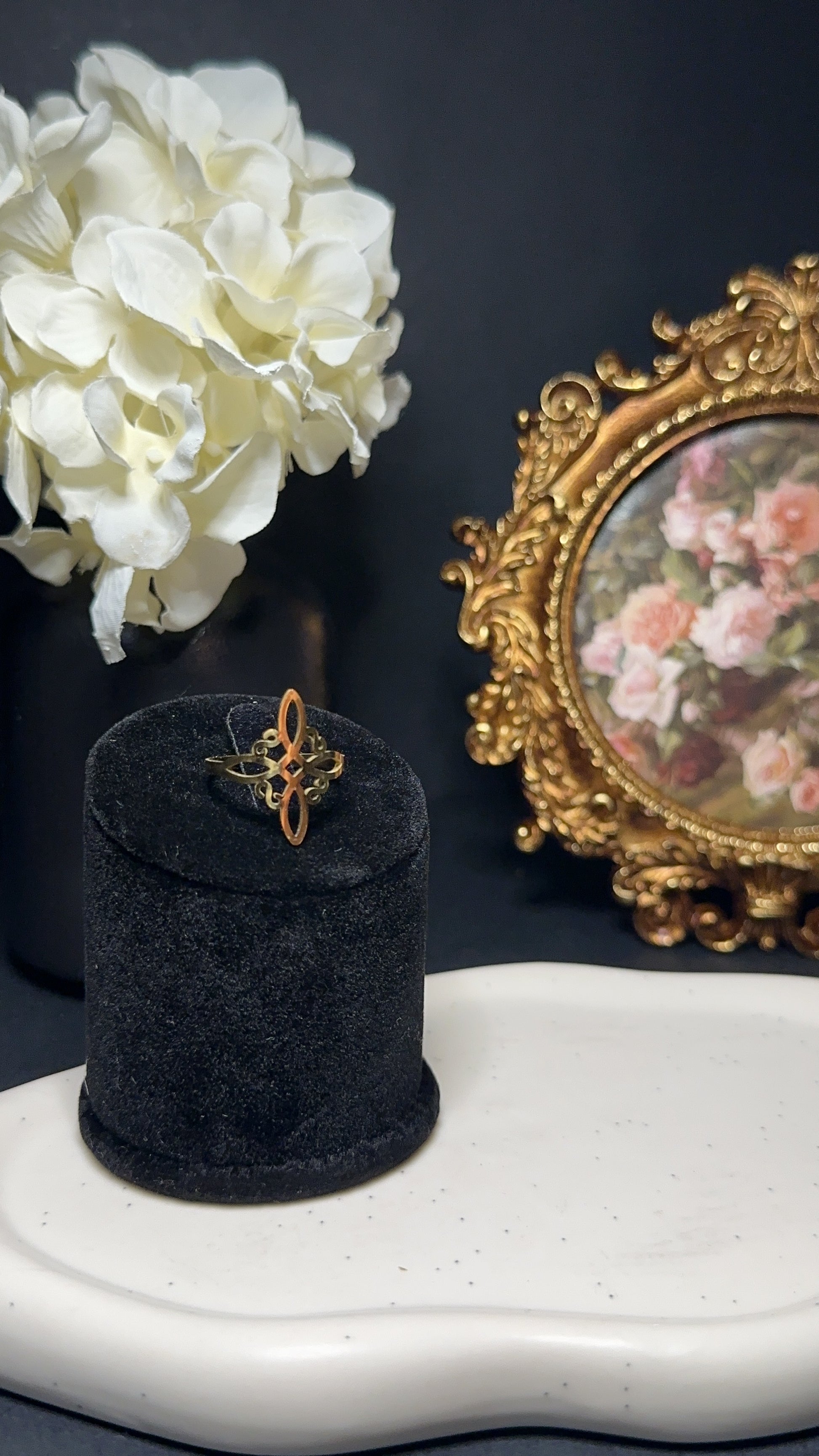 Bague noeud de sorcière