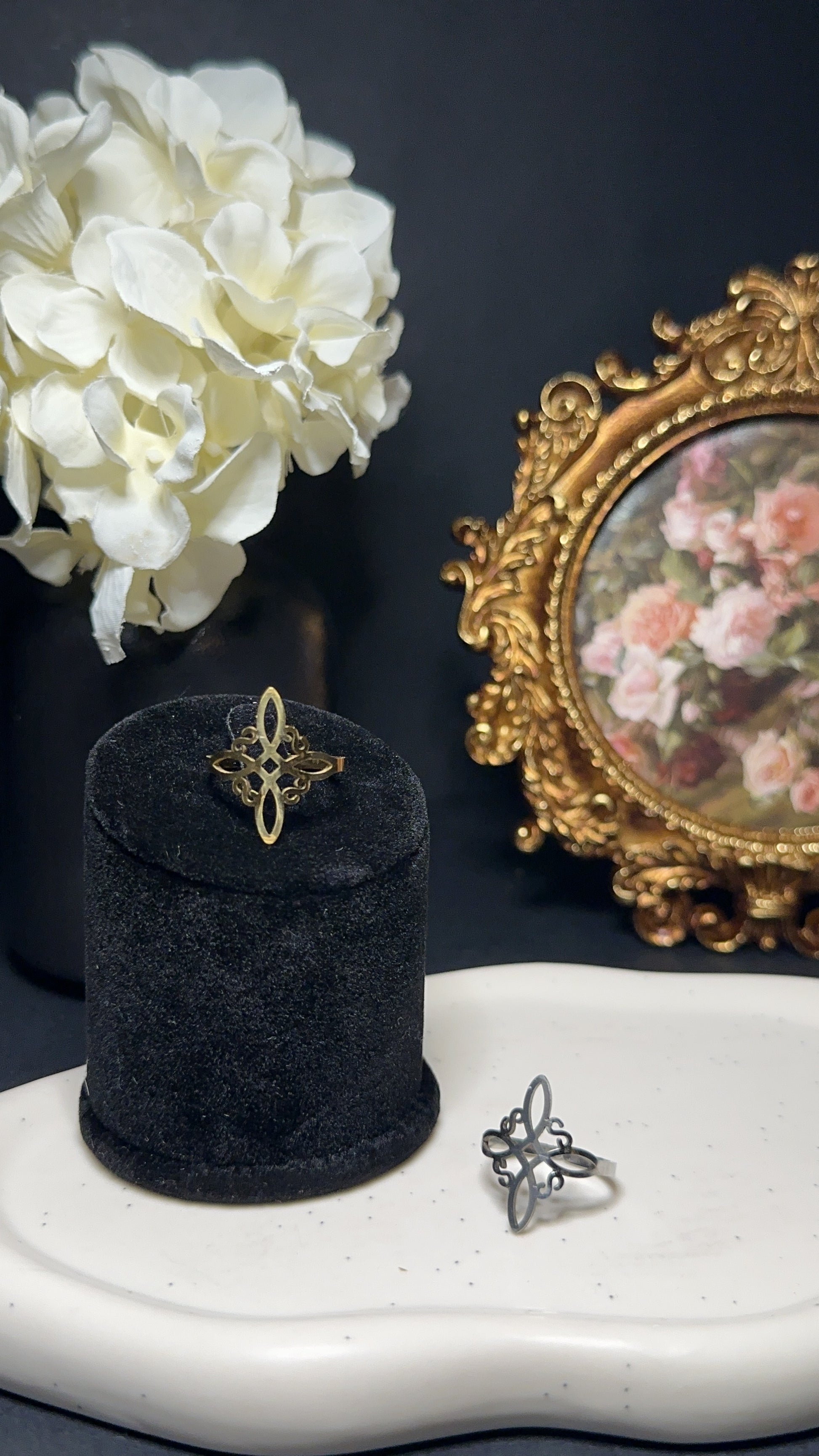 Bague noeud de sorcière