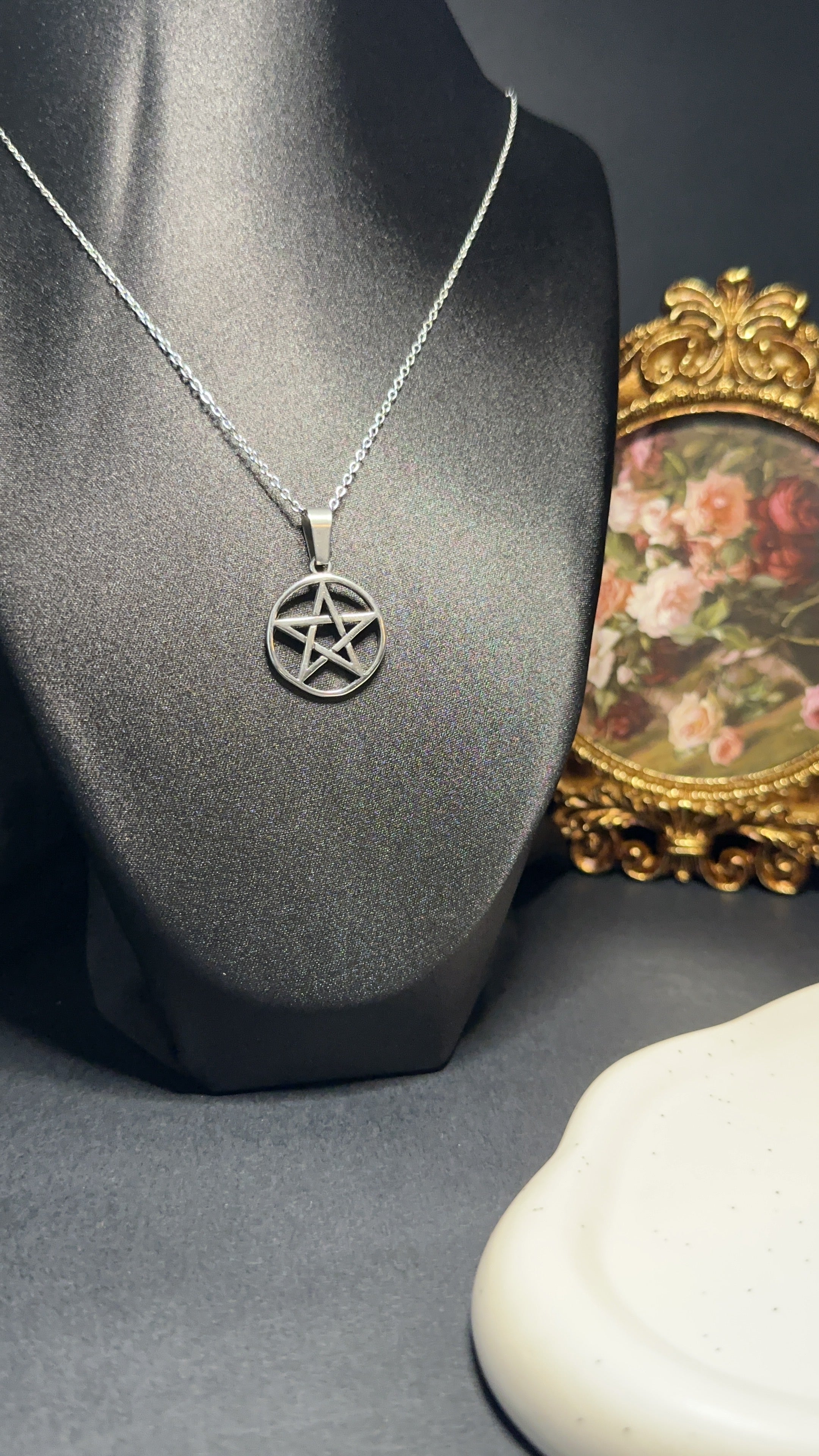 Collier Pentagramme du temps