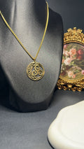 Collier Triskèle - Création, évolution & confiance